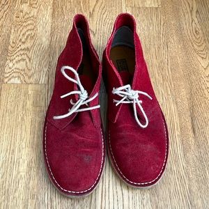 Red suede chukka boots, women’s size: 8/39